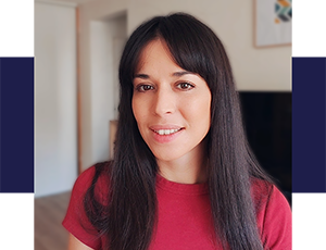 Maison Lin - femme trentenaire souriante